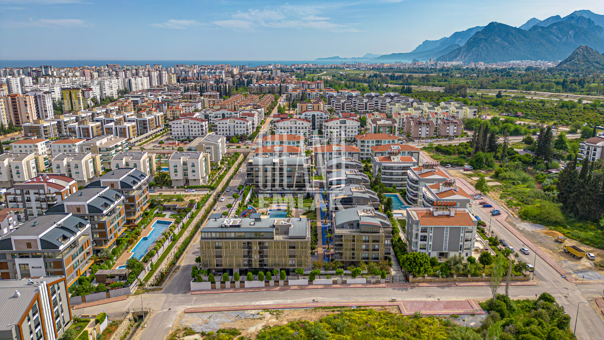 Lyxlägenhet 2+1 till salu i komplexet Aqua Life i Uncalı, Antalya