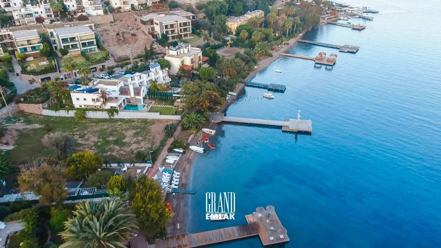 Ultra Luxurious Villa For Sale With Private Pier, By The Sea In Bodrum, Gündoğan — Gündoğan, Bodrum, Muğla