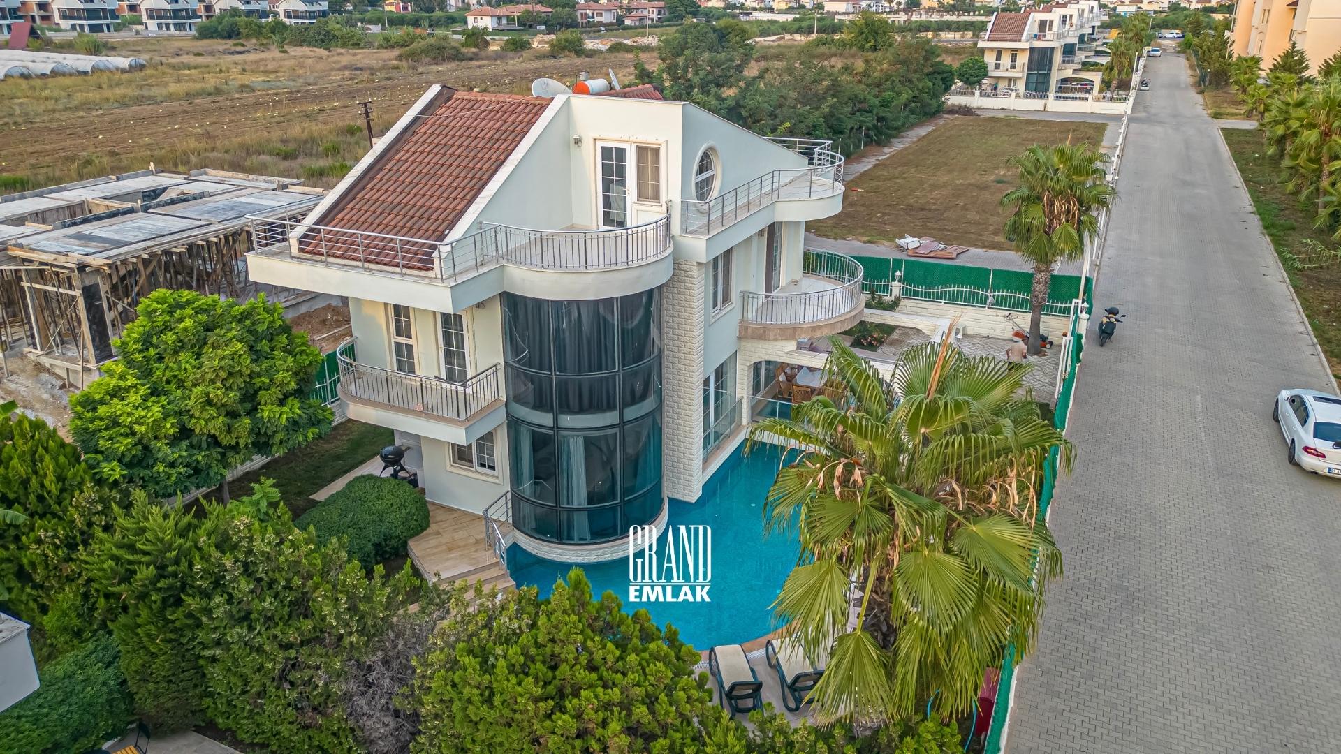 Furnished 3+1 Villa with a Private Pool for Sale in Antalya Kadriye — Kadriye, Serik, Antalya