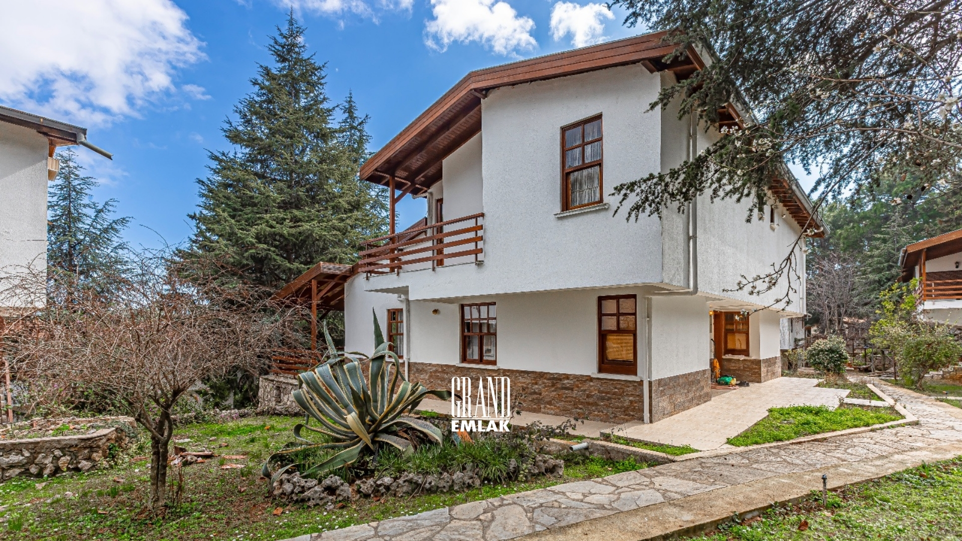 Möblierte freistehende Villa zur Miete in einer Anlage in Kemer, Beycik — Beycik, Kemer, Antalya