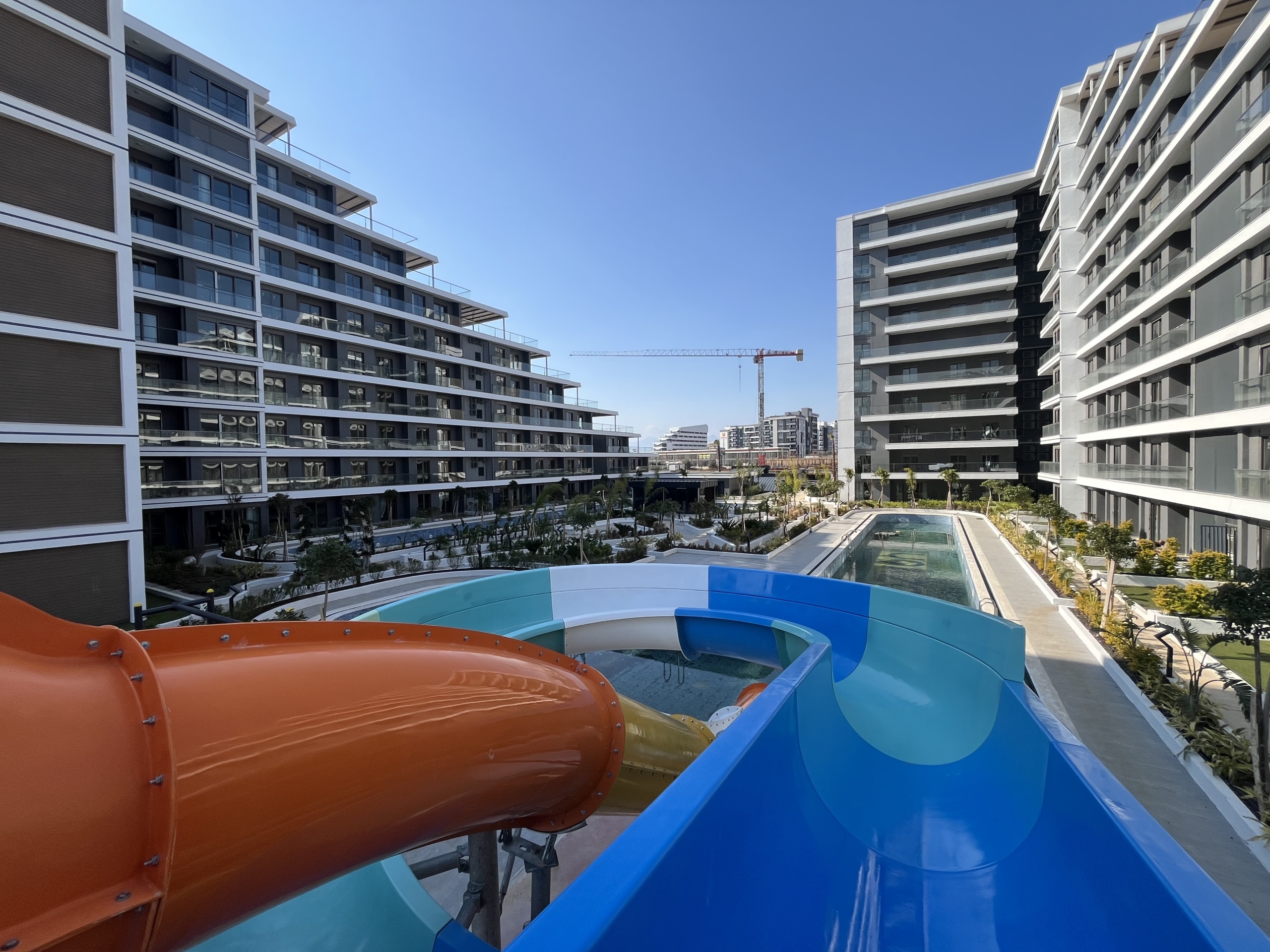Poolvänd 2+1:a till salu i Cross Twins, Altıntaş — Altıntaş, Aksu, Antalya