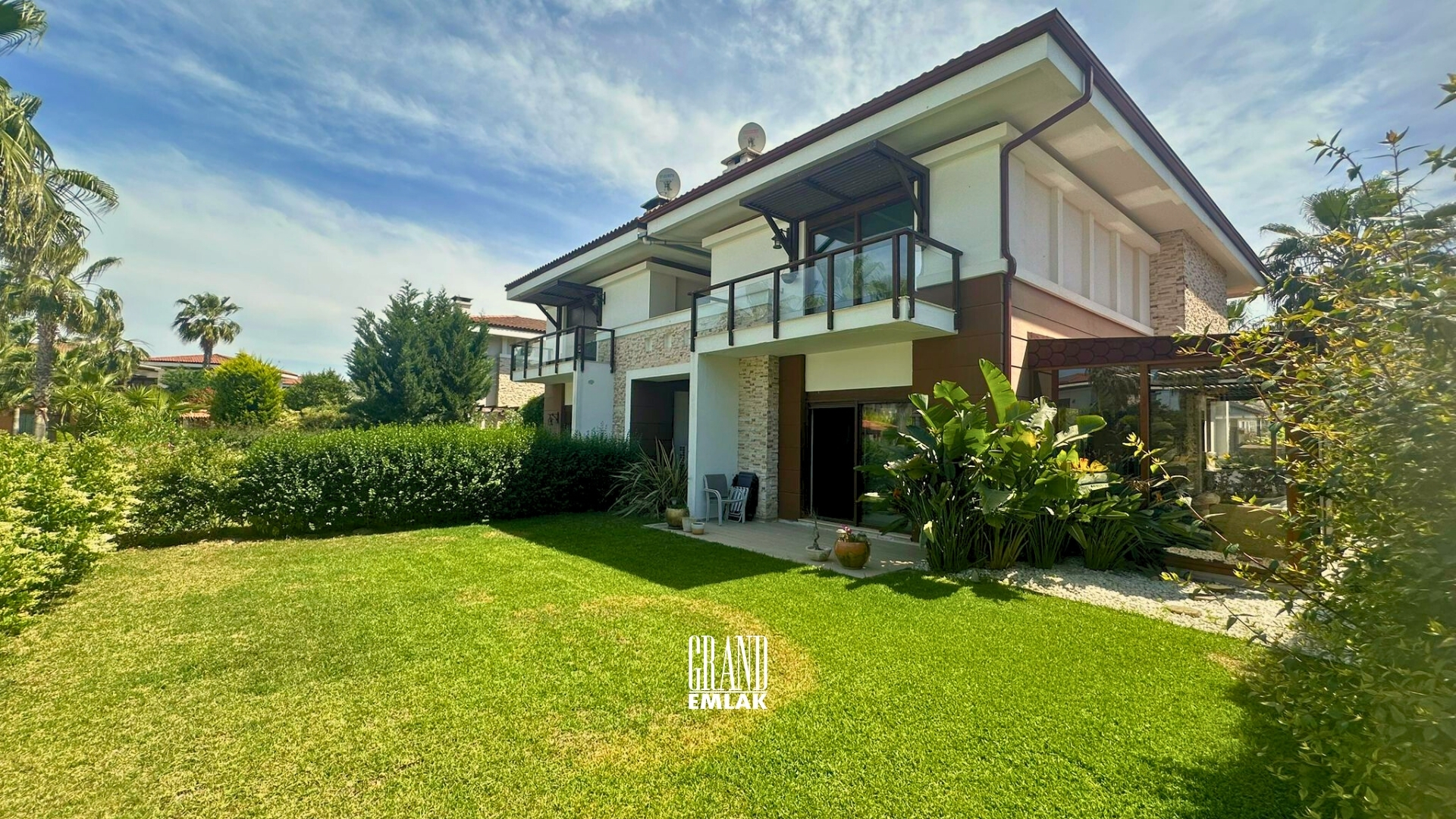 4+1 Villa for Sale in Kadriye Caratpark Gated Complex, Antalya — Kadriye, Serik, Antalya