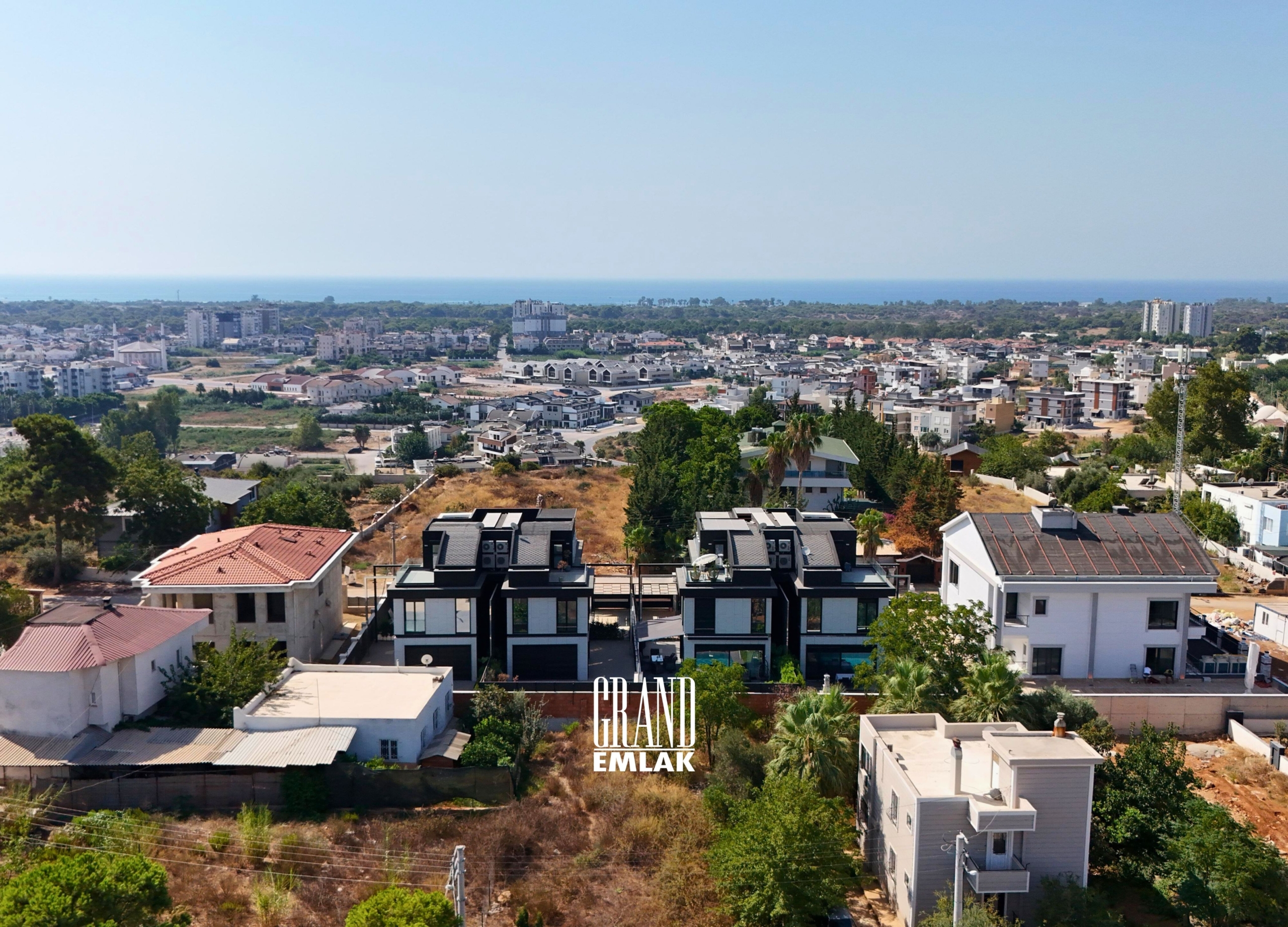 5+1 Sea View Villa for Sale in Ermenek Neighborhood — Ermenek, Muratpaşa, Antalya