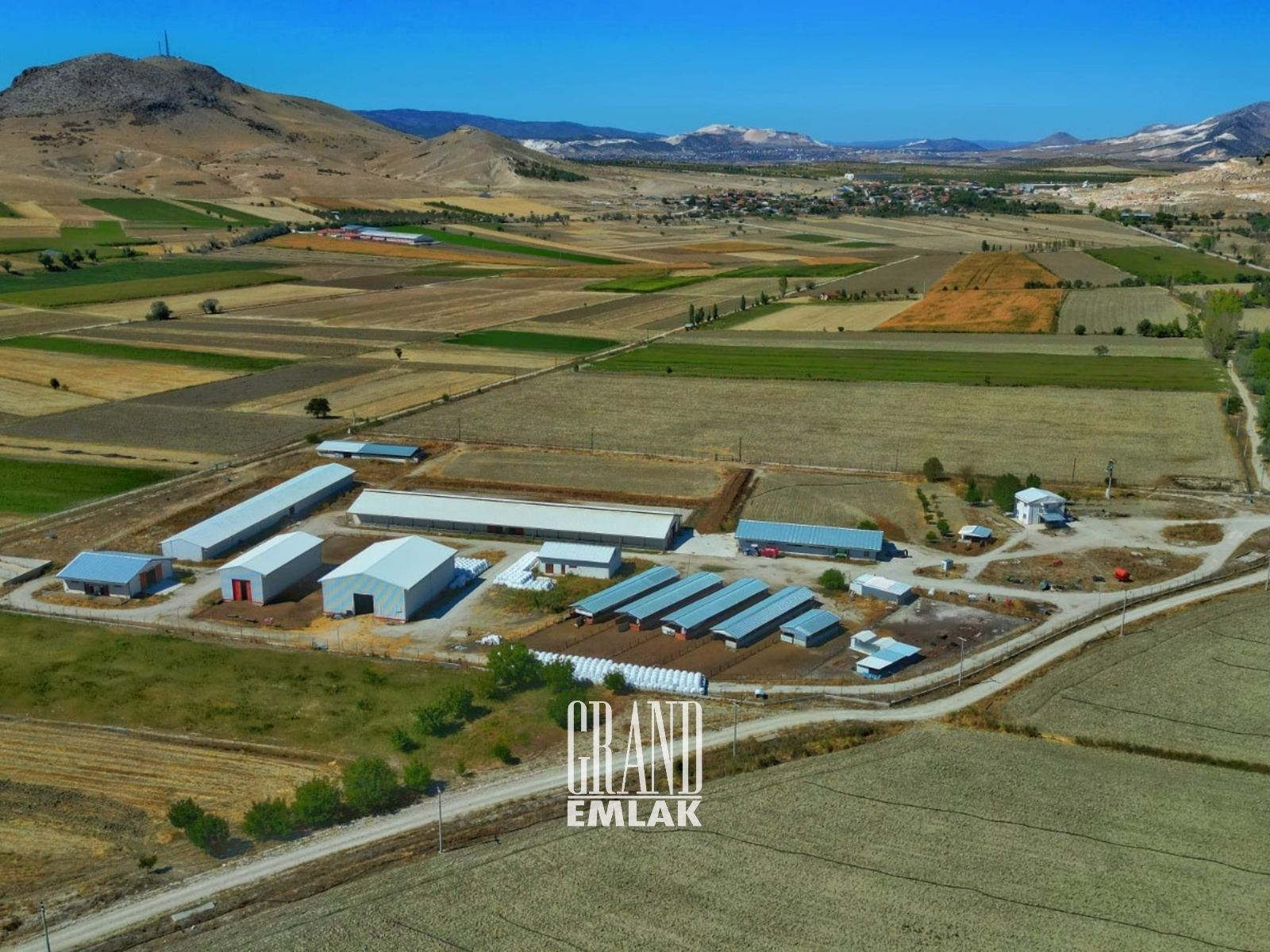 Licensed Operating Farm for Sale in Manca, Karamanlı, Burdur — Manca, Karamanlı, Burdur