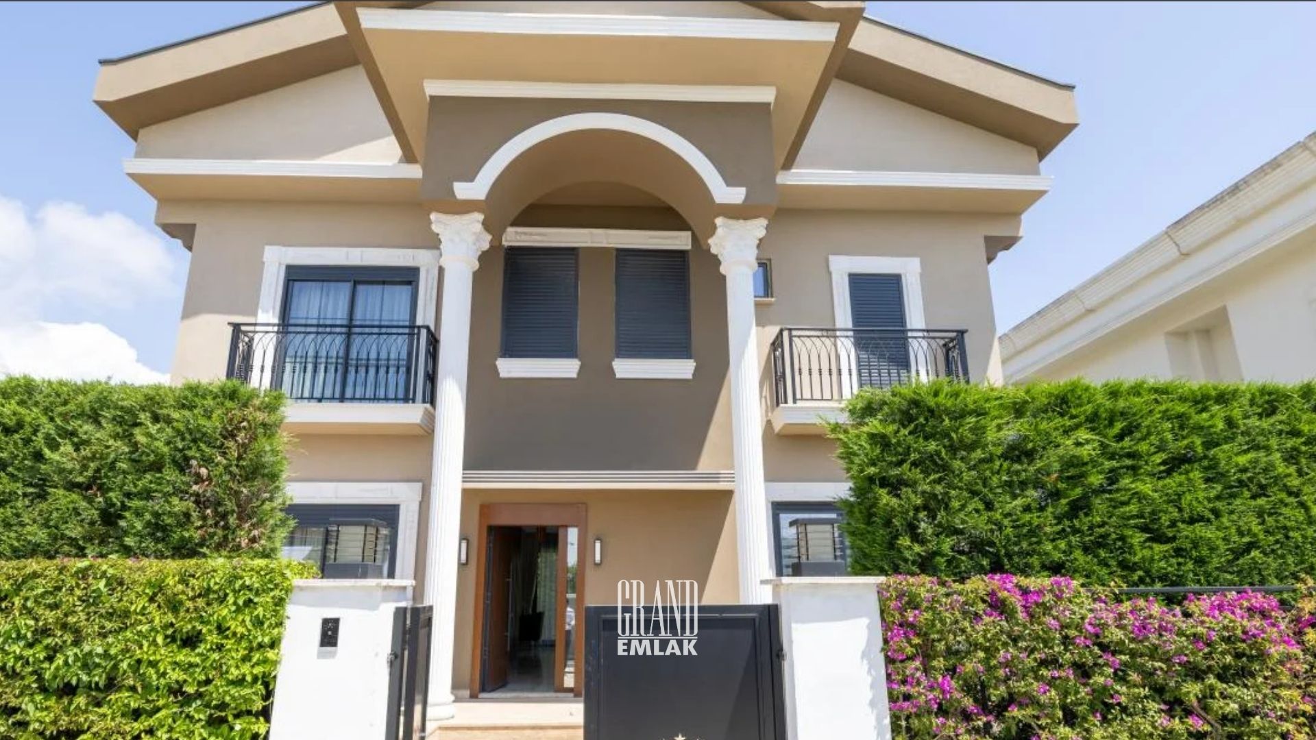 Villa for Sale in the Riverside 1 Complex, Belek, Antalya — Kadriye, Serik, Antalya
