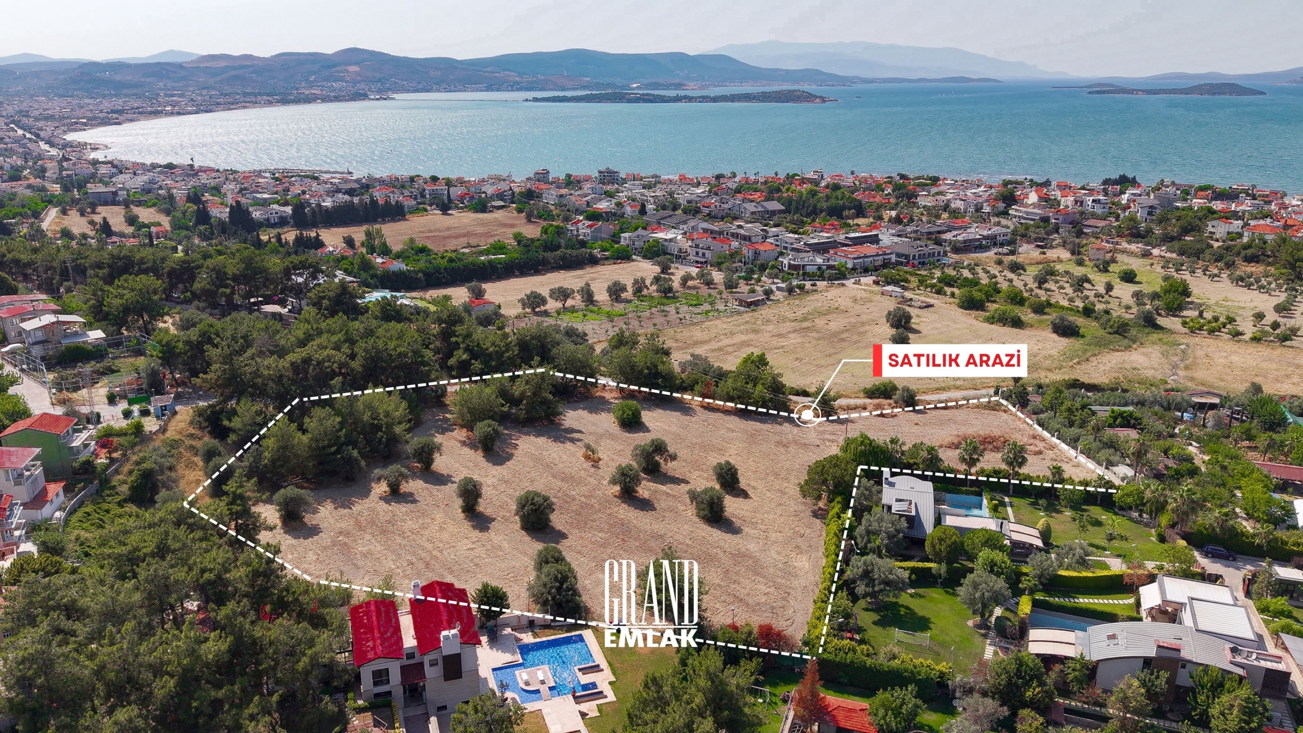 13,200 m² Land for Sale Near the Sea and Marina in Urla, İzmir — Kalabak, Urla, İzmir