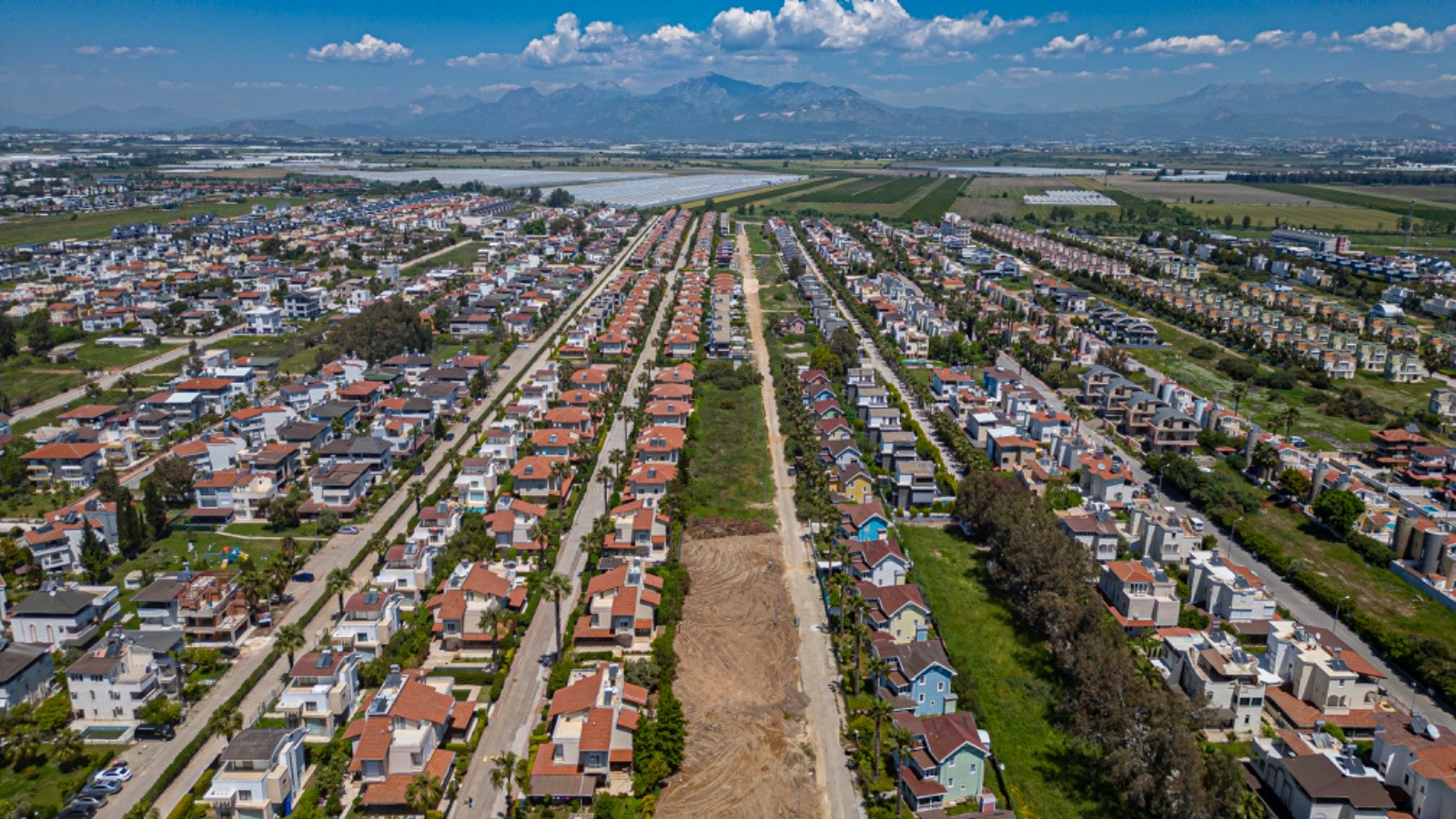 2,129 m² Villa Plot for Sale in Kadriye, Antalya — Kadriye, Serik, Antalya