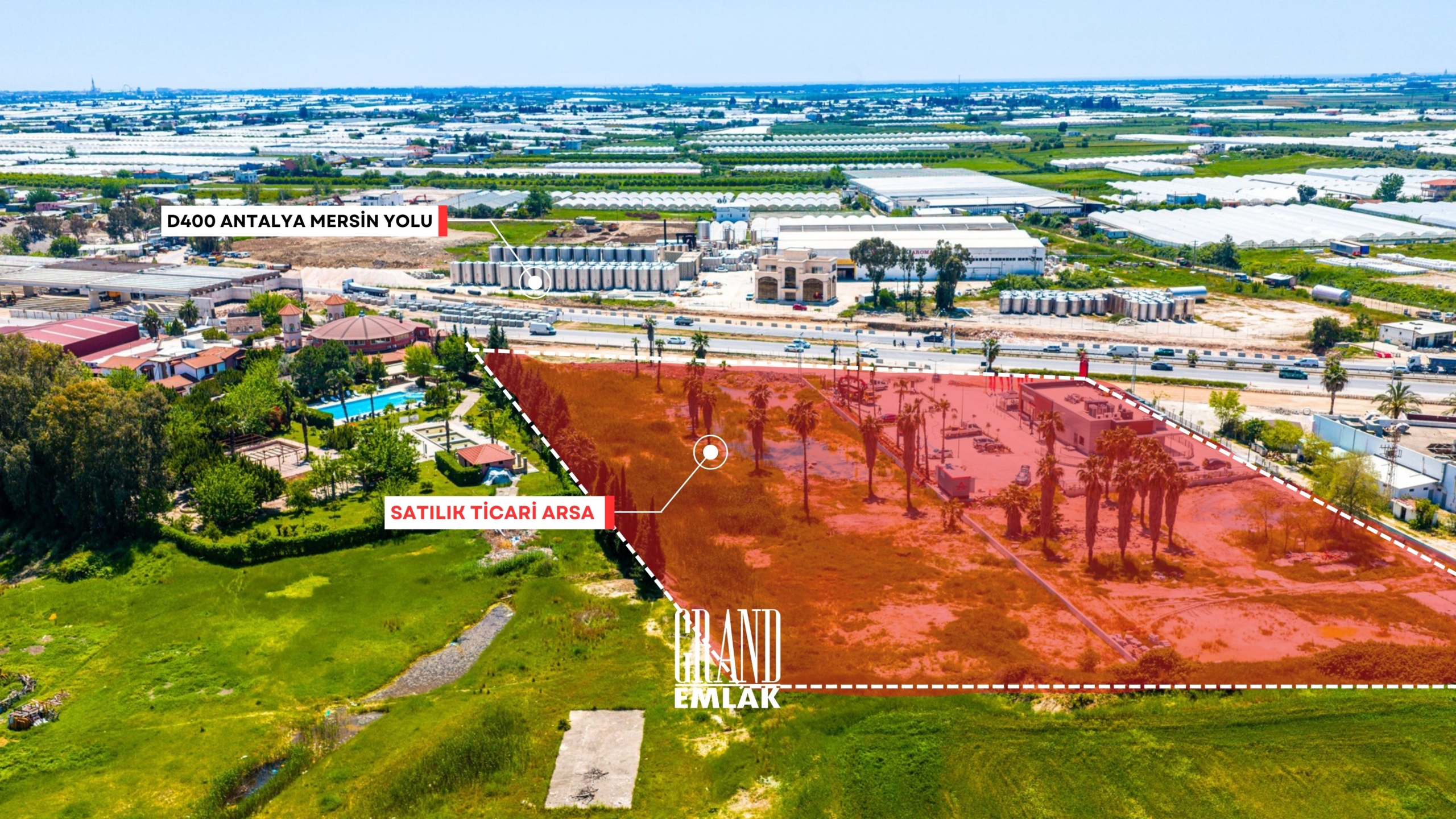12.400 m2 EXKLUSIVES GEWERBEGRUNDSTÜCK AN DER STRASSE SERIK – ANTALYA ZU VERKAUFEN — Belek, Serik, Antalya