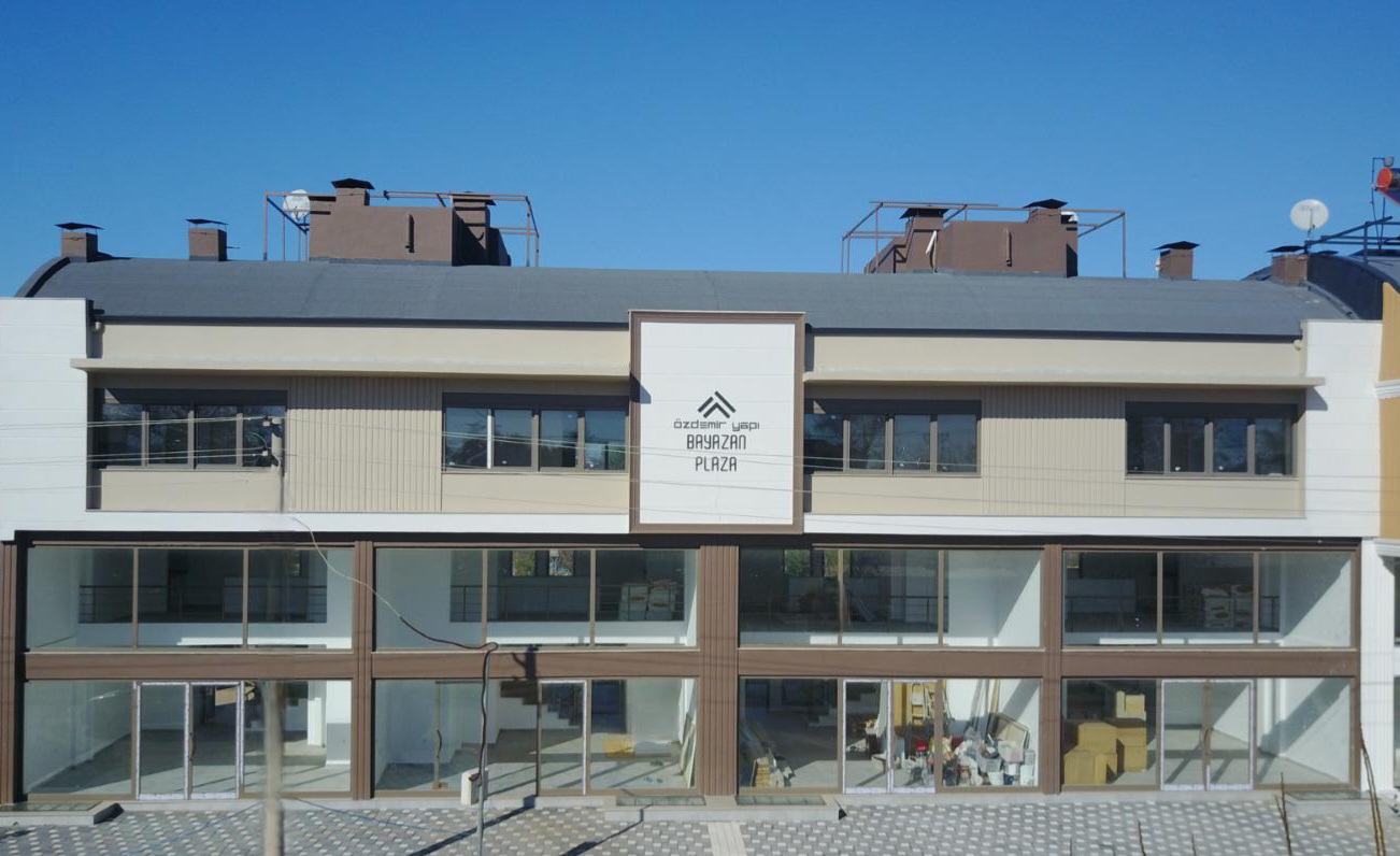 Shop for Sale in a Central Location on a Main Road in Ermenek — Ermenek, Muratpaşa, Antalya