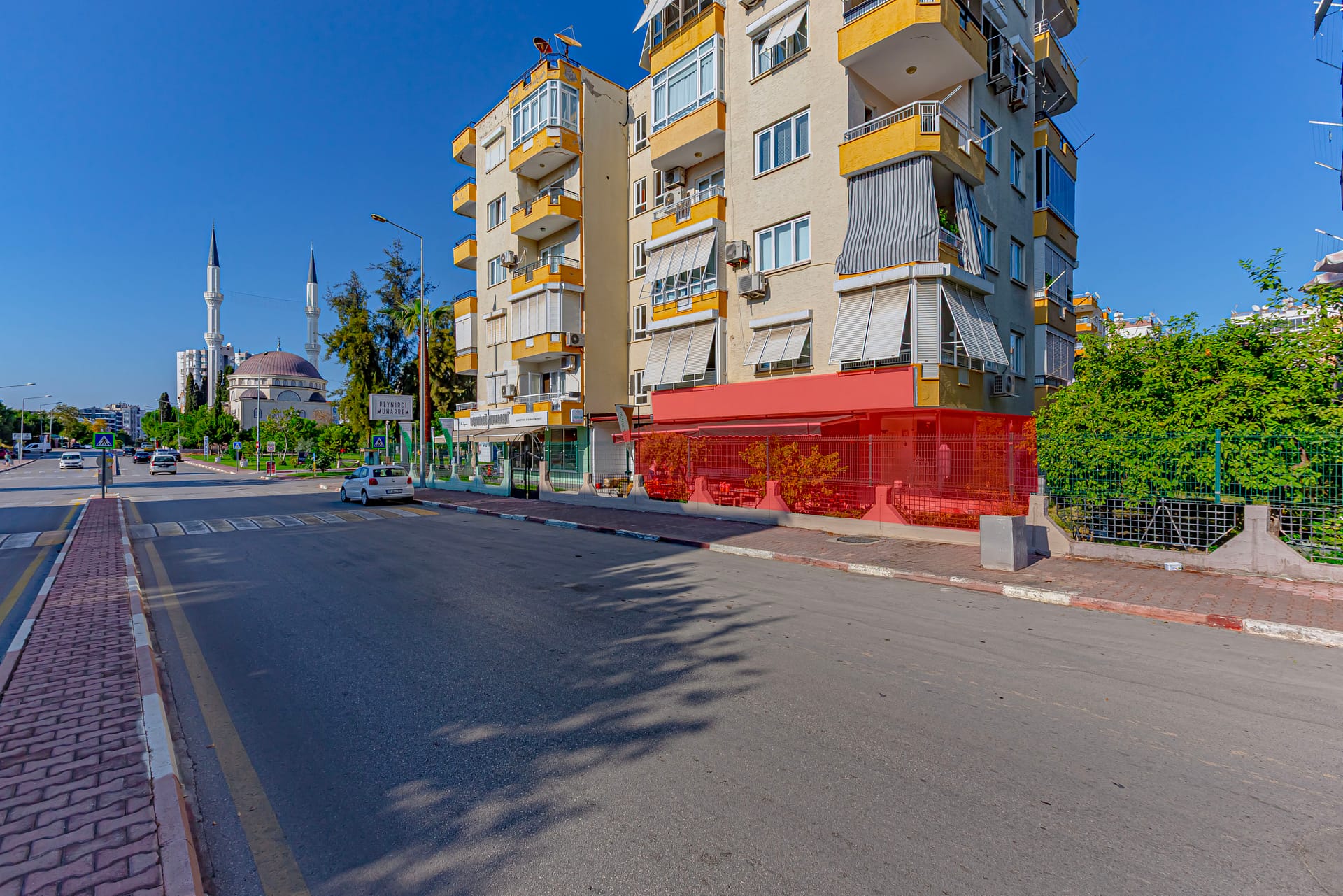Übernahmebereites Café-Restaurant an der Hauptstraße in Şirinyalı — Şirinyalı, Muratpaşa, Antalya